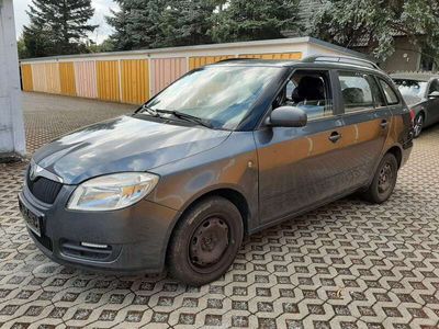 gebraucht Skoda Fabia Combi 1.2l ESP,AHZV