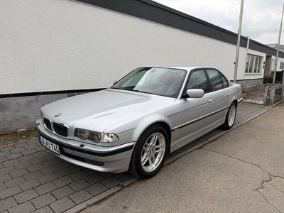 Gebraucht BMW 740 286 PS (210 kW) 1999 Silber Limousine