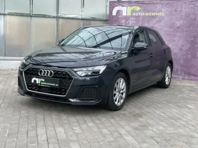 Gebraucht Audi A1 Advanced 110 PS (80 kW) 2023 Grau SUV