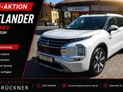Gebraucht Mitsubishi Outlander P-HEV Top 306 PS (225 kW) 2025 Titanweiß SUV
