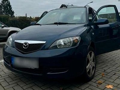 Usata Mazda 2 80 CV (58 kW) 2004 Blu Utilitaria
