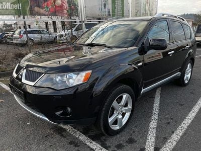 Schwarz Gebraucht 2009 Mitsubishi Outlander Invite SUV | 4.700 € (Fairer Preis)