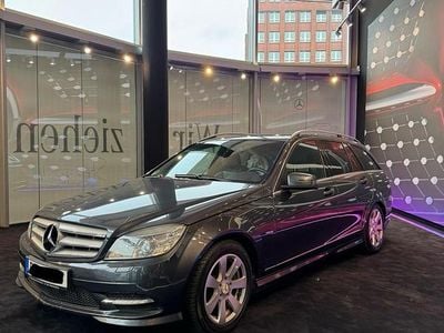 Grau Gebraucht 2010 Mercedes C250 Kombi | 6.200 € (Etwas zu teuer)