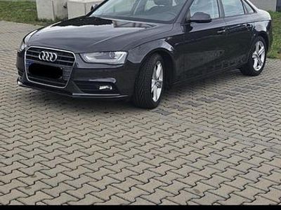 Gebraucht Audi A4 170 PS (125 kW) 2015 Grau Limousine