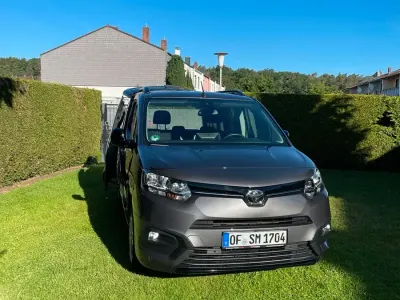 Gebraucht Toyota Proace City 130 PS (95 kW) 2023 Andere farben Van / Kleinbus