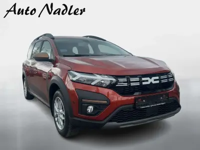 Używany Dacia Jogger Extreme 94 KM (69 kW) 2024 Brązowy Minivan