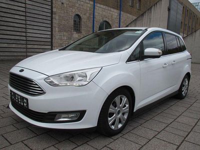 Gebraucht Ford Grand C-Max Titanium 120 PS (88 kW) 2017 Weiß Van / Kleinbus