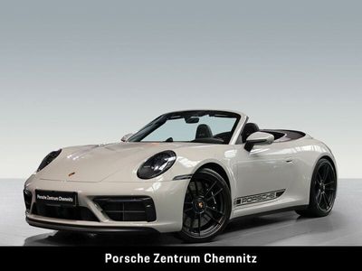 Porsche 911 Carrera 4 GTS