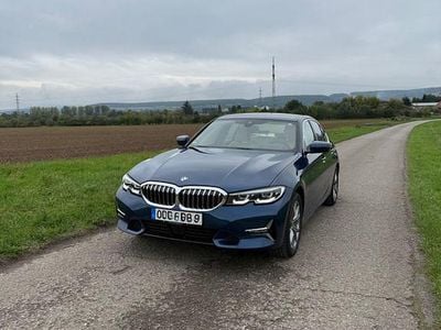 BMW 330e