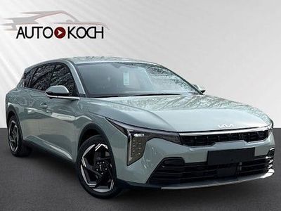 Neu Kia Ceed Spirit 150 PS (110 kW) 2026 Grau Kleinwagen