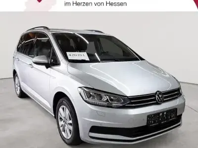 Gebraucht VW Touran Comfortline 150 PS (110 kW) 2021 Reflexsilber metallic Van / Kleinbus