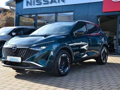 Neu Nissan Qashqai N-Connecta 158 PS (116 kW) 2025 Grün SUV