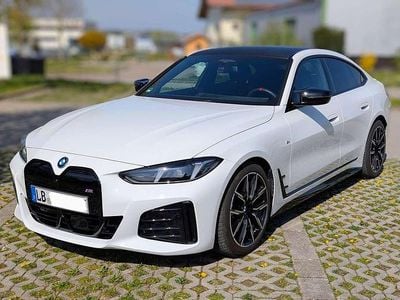 Second-hand BMW i4 Sport Line 400 kW (544 CP) 2024 Alb Berlinǎ