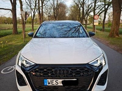 Second-hand Audi RS3 Ambiente 400 CP (294 kW) 2024 Alb Berlinǎ