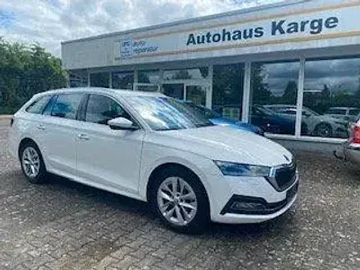 Gebraucht Skoda Octavia Style 150 PS (110 kW) 2023 Candyweiss Kombi