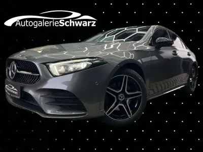Gebraucht Mercedes A250 AMG 218 PS (160 kW) 2022 Amg mountaingrau metallic Limousine
