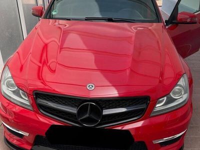 Mercedes C63 AMG