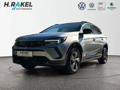 Second-hand Opel Grandland X GS Line 131 CP (96 kW) 2022 Gri SUV