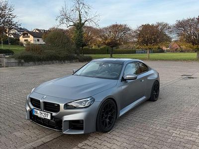 Grau Gebraucht 2024 BMW M2 M Performance Coupé | 67.000 € (Teuer)