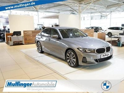 Gebraucht BMW 320 Sport Line 190 PS (139 kW) 2025 Skyscraper grau Limousine