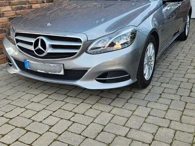 gebraucht Mercedes E200 7G-TRONIC Avantgarde