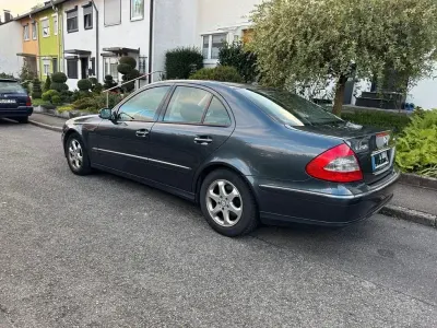 Occasion Mercedes E200 Elegance 184 ch (135 kW) 2008 Gris Berline