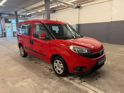 Brugt Fiat Doblò 95 HK (69 kW) 2018 Rød MPV