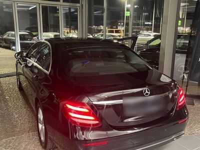 gebraucht Mercedes E200 Autom. -