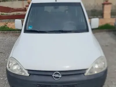 Occasion Opel Combo 90 ch (66 kW) 2000 Blanc Monospace