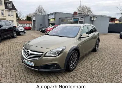 Gebraucht Opel Insignia Country Tourer 163 PS (119 kW) 2014 Kombi