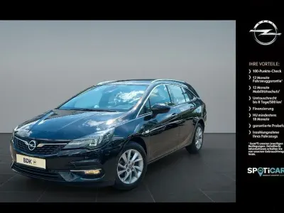 Gebraucht Opel Astra Elegance 122 PS (89 kW) 2022 Premium "onyx schwarz" Kleinwagen