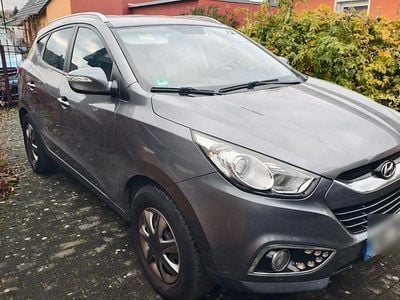 Grau Gebraucht 2012 Hyundai ix35 Style SUV | 7.100 € (Guter Preis)
