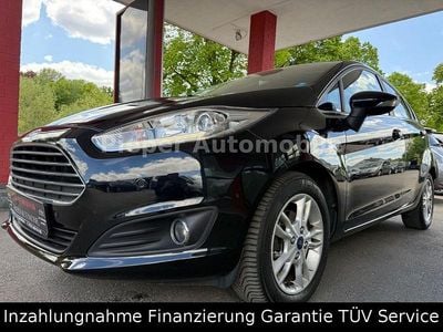 Gebraucht Ford Fiesta Titanium 125 PS (91 kW) 2015 Schwarz Limousine
