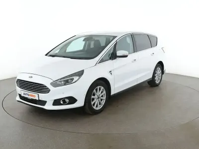 Gebraucht Ford S-MAX Titanium 160 PS (117 kW) 2018 Weiß Van / Kleinbus