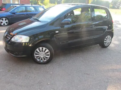 Gebraucht VW Fox 54 PS (39 kW) 2009 Weiß Kleinwagen