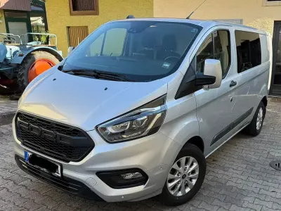 Gebraucht Ford Transit Custom 170 PS (125 kW) 2021 Silber Van / Kleinbus