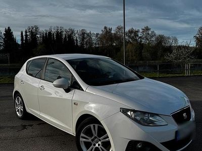 Gebraucht Seat Ibiza 85 PS (62 kW) 2011 Weiß Kleinwagen