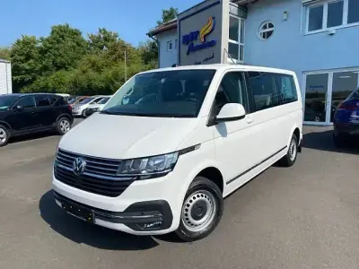Gebraucht VW Caravelle Comfortline 150 PS (110 kW) 2021 Candyweiss Van