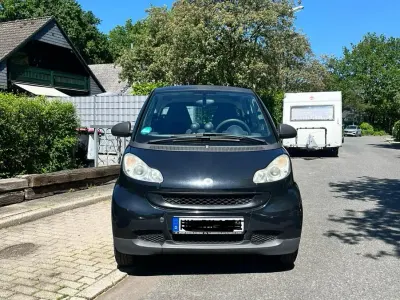 Gebraucht Smart ForTwo Coupé 61 PS (44 kW) 2009 Schwarz Coupé