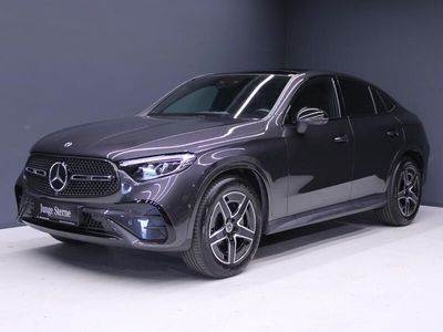 Gebraucht Mercedes GLC300 AMG 258 PS (189 kW) 2023 Metalliclack graphitgrau Coupé