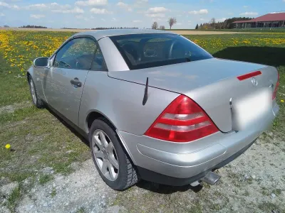 Gebraucht Mercedes SLK230 193 PS (141 kW) 1999 Silber Cabrio