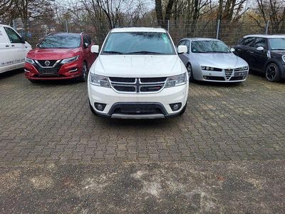 Weiß Gebraucht 2014 Dodge Journey SUV | 2.999 €
