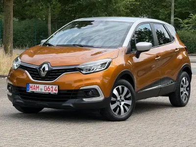 Gebraucht Renault Captur LIMITED 90 PS (66 kW) 2019 Orange epy grau d69 SUV