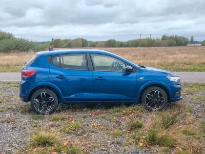Brugt Dacia Sandero Expression 91 HK (66 kW) 2023 Blå Sedan