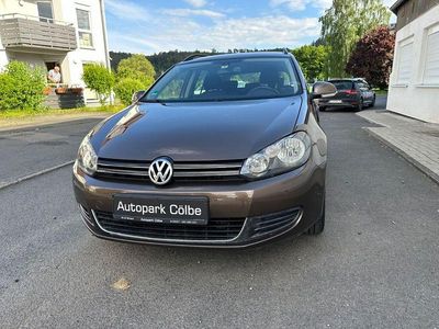 Braun Gebraucht 2012 VW Golf VI Comfortline Kleinwagen | 5.690 € (Fairer Preis)