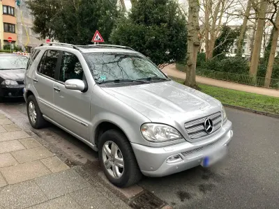 Gebraucht Mercedes ML350 Edition 231 PS (169 kW) 2005 Silber SUV