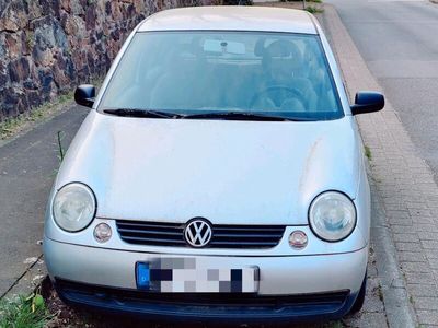 gebraucht VW Lupo 75 PS 1.4 L erst 132000 runter von 12.2001