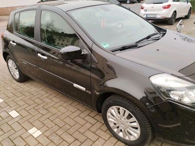 gebraucht Renault Clio III 1.2 16v 75 PS