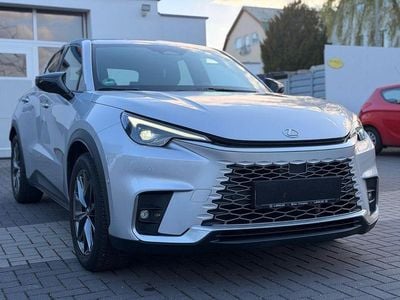 Brugt Lexus LBX 136 HK (100 kW) 2024 Sølv SUV