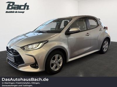 Gebraucht Toyota Yaris Hybrid Comfort 116 PS (85 kW) 2023 Silber Kleinwagen